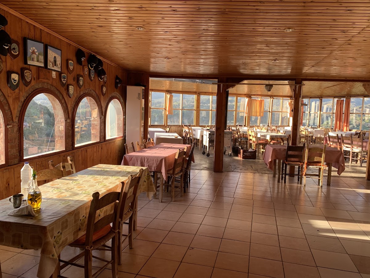 Lemon Tree Traditional Cafe-Taverna